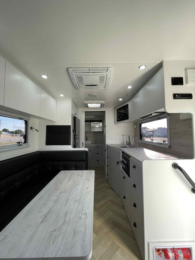 Pro RV Kookaburra 21'6 BUSH PACK - Image 7